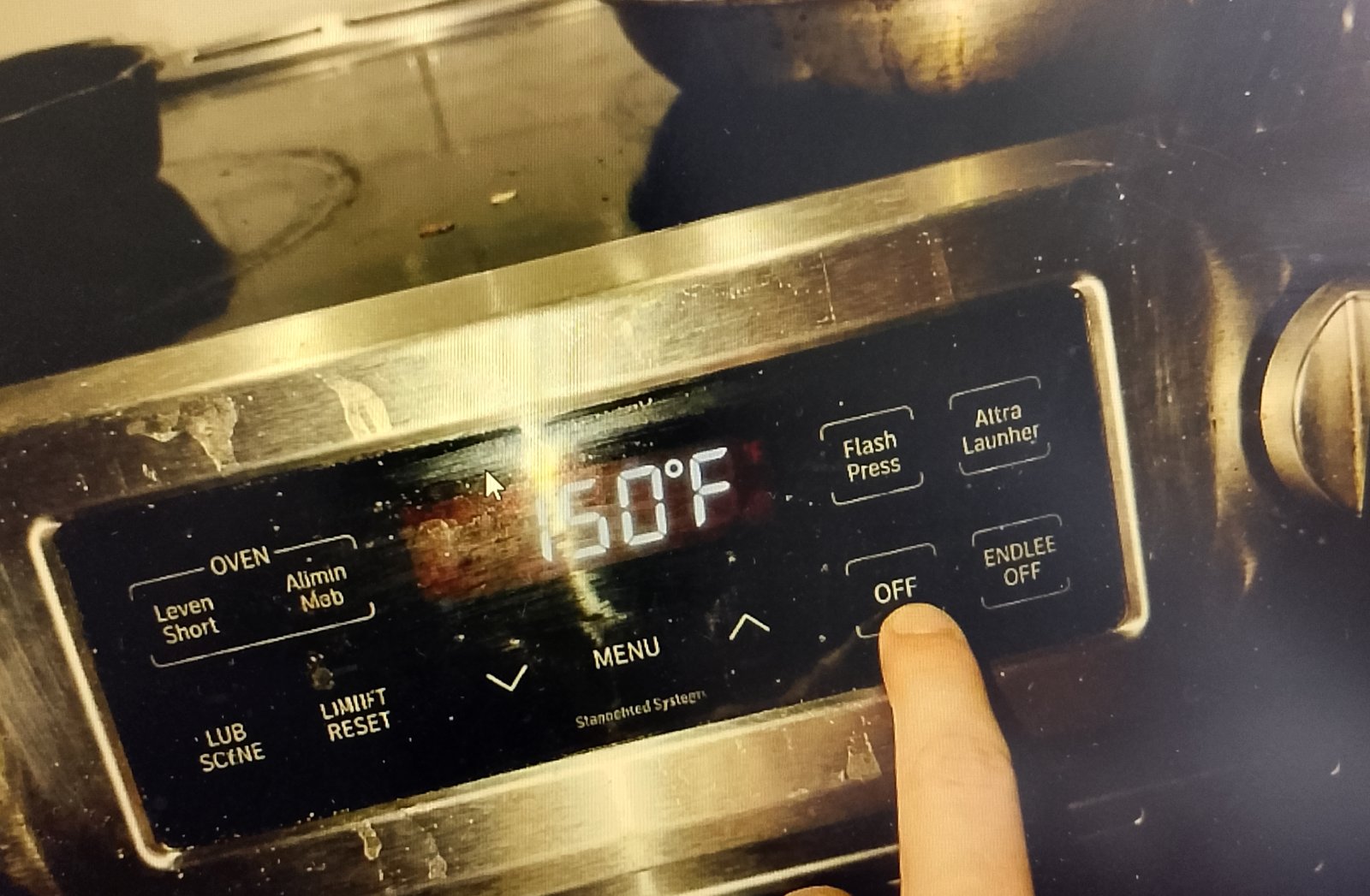 Oven display showing temperature settings