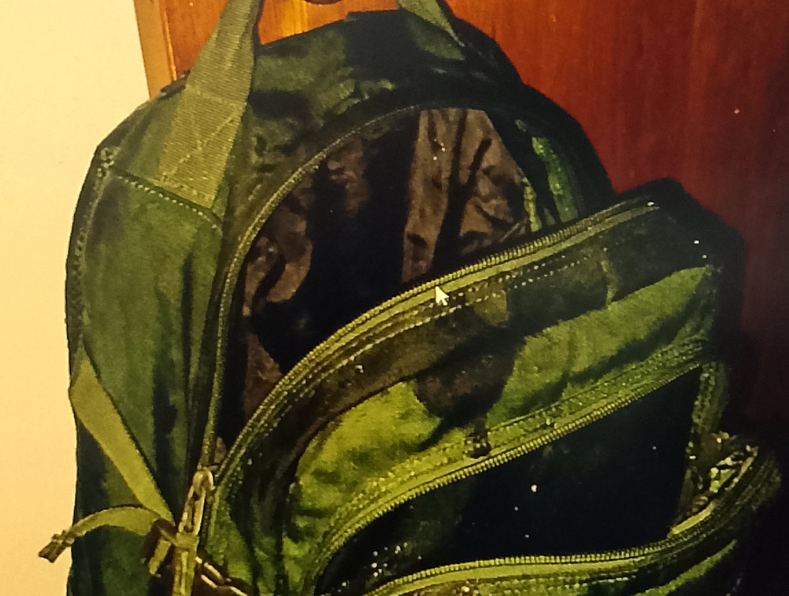 backpack hanging Backpack hanging to air dry