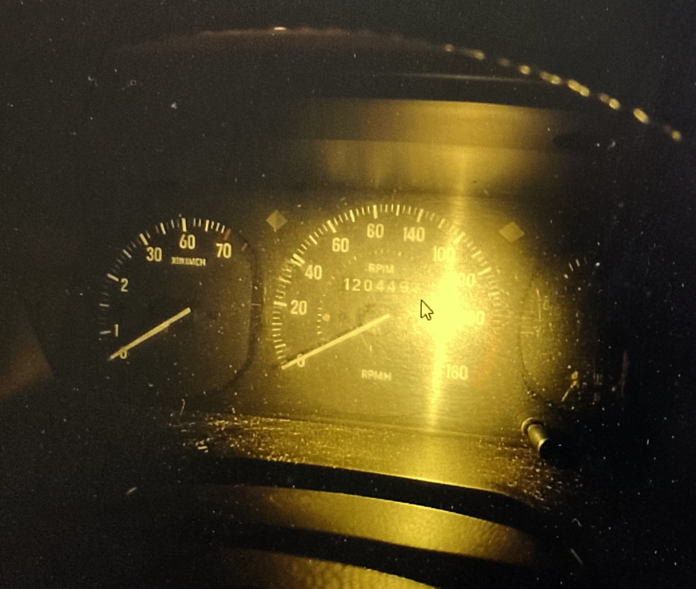 rpm Car dashboard RPM gauge stabilizing