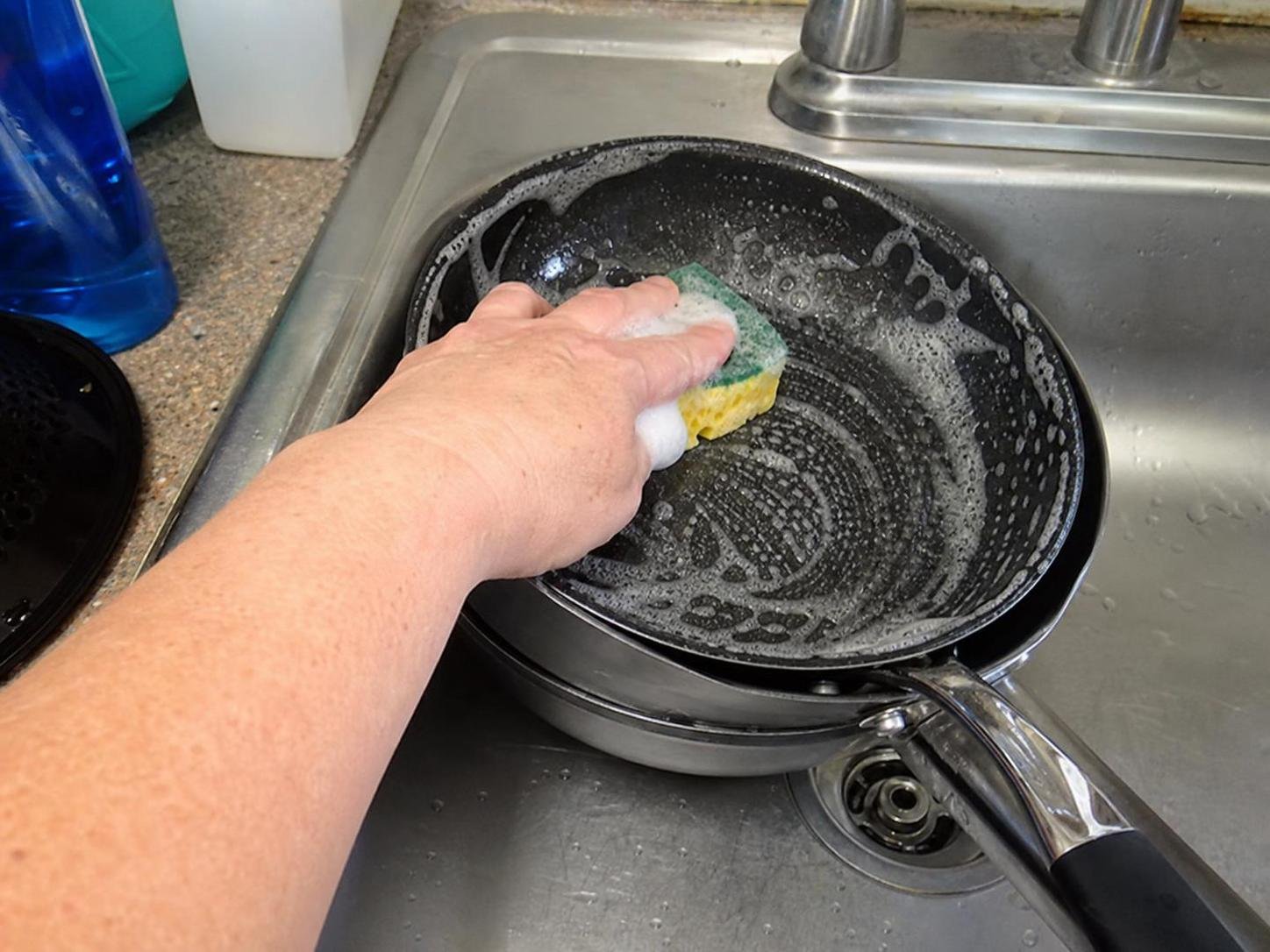 cleaning method 🟩2. Row number 2 14 Close-up household cleaning method for popular cleaning products
favorite cleaning products