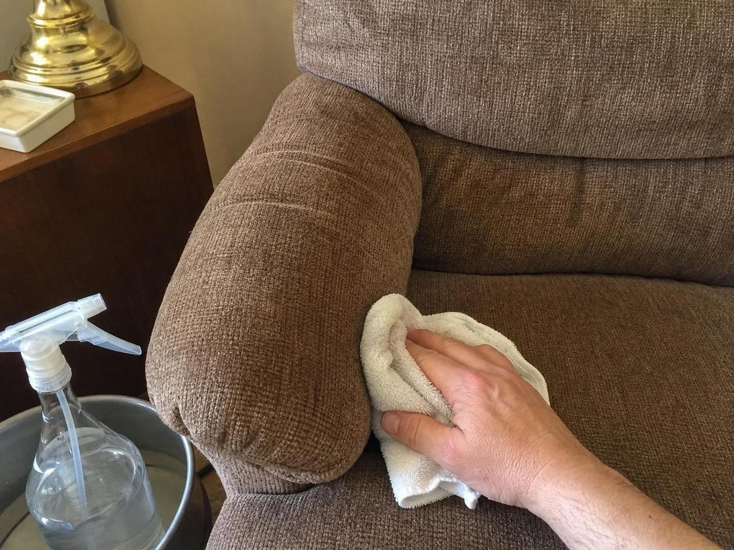 cleaning method 🟩2. Row number 2 74 Close-up household cleaning method for how to clean a fabric recliner; best way to clean a fabric recliner; clean a fabric recliner without damage; safe cleaner for a fabric recliner; a fabric recliner cleaning mistakes; how often to clean a fabric recliner