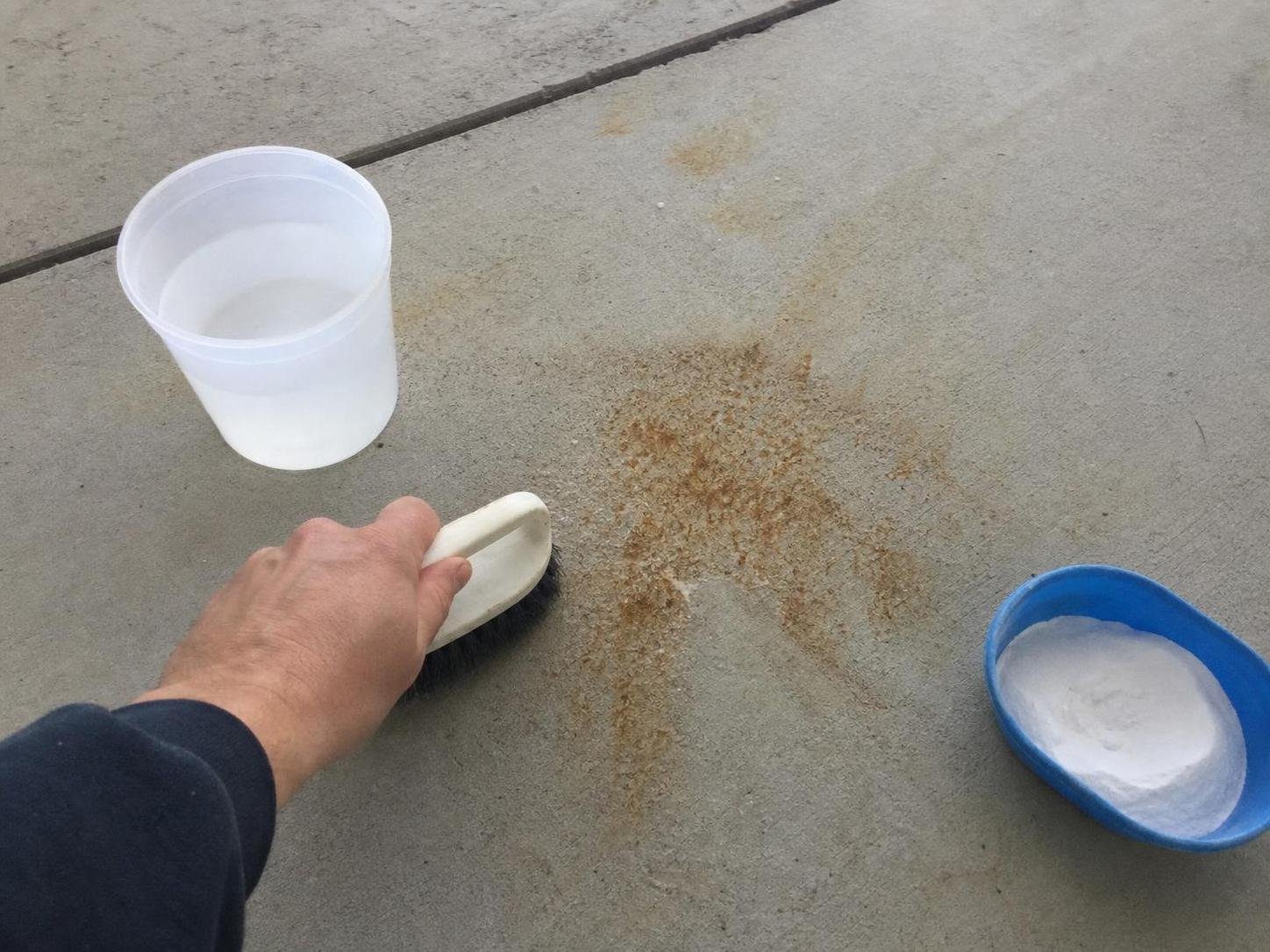 Real household cleaning scene for how to remove rust stains from concrete; best way to remove rust stains from concrete; remove rust stains from concrete without damage; safe cleaner for rust stains from concrete; how to prevent rust stains from concrete; rust stains from concrete cleaning mistakes