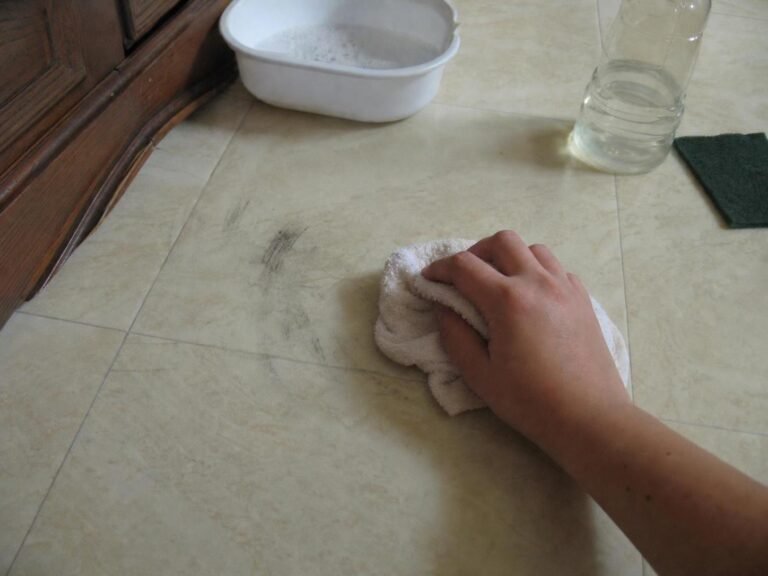 Real household cleaning scene for how to remove black marks from vinyl flooring; best way to remove black marks from vinyl flooring; remove black marks from vinyl flooring without damage; safe cleaner for black marks from vinyl flooring; how to prevent black marks from vinyl flooring; black marks from vinyl flooring cleaning mistakes