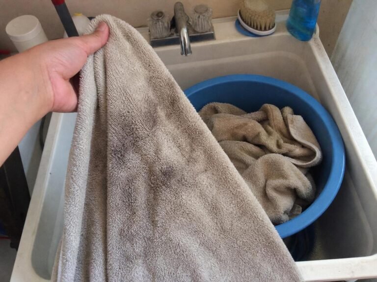 output1 83 Real household cleaning scene for how to remove mildew smell from towels; best way to remove mildew smell from towels; remove mildew smell from towels without damage; safe cleaner for mildew smell from towels; how to prevent mildew smell from towels; mildew smell from towels cleaning mistakes