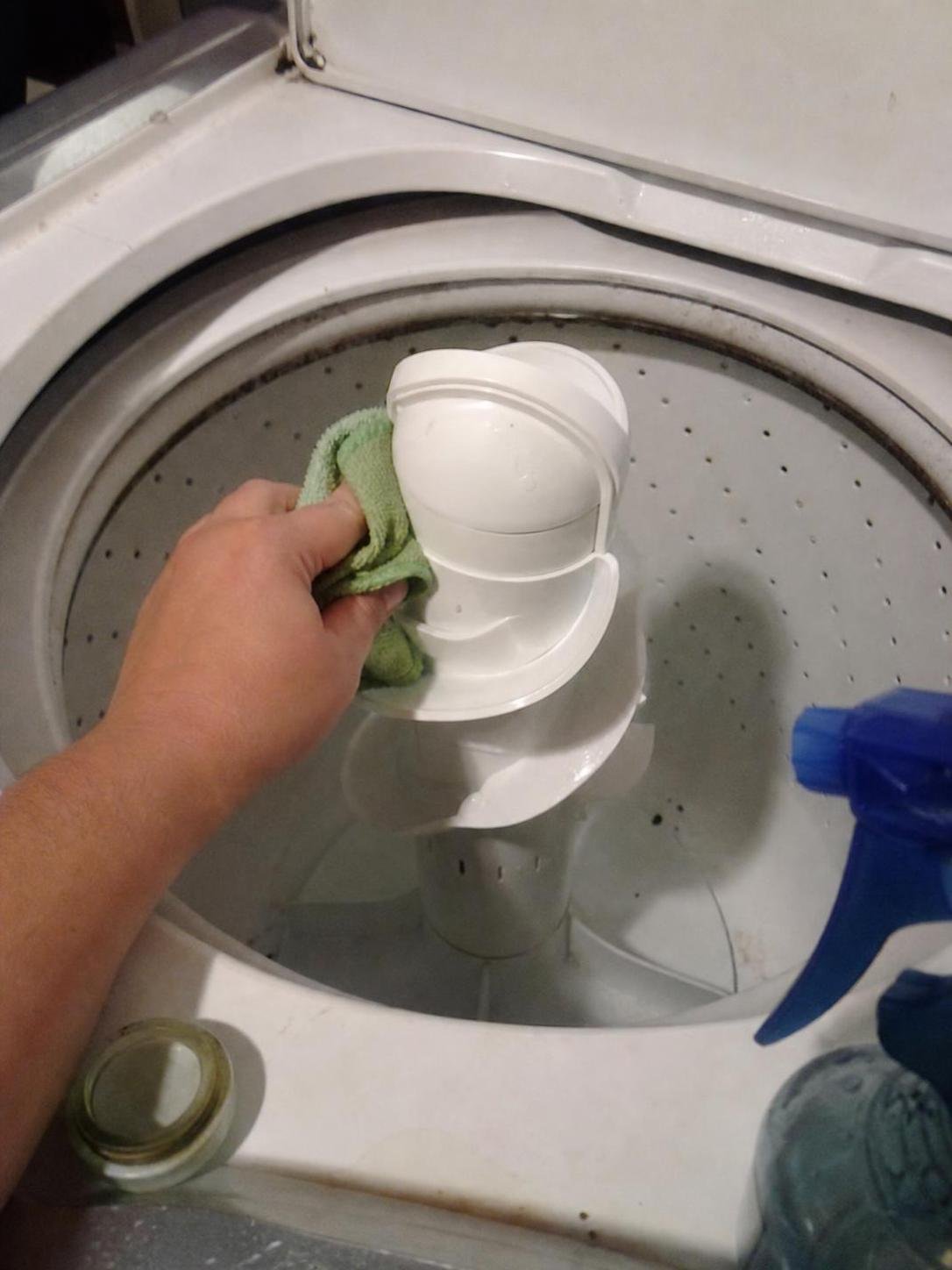 output1 85 Real household cleaning scene for how to clean a top load washing machine agitator; best way to clean a top load washing machine agitator; clean a top load washing machine agitator without damage; safe cleaner for a top load washing machine agitator; a top load washing machine agitator cleaning mistakes; how often to clean a top load washing machine agitator
