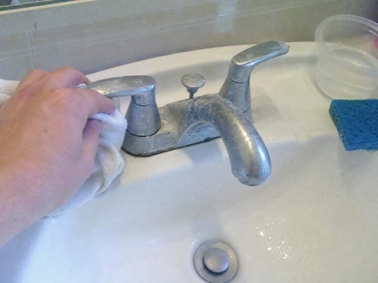 Real household cleaning scene for how to remove limescale from bathroom faucets; best way to remove limescale from bathroom faucets; remove limescale from bathroom faucets without damage; safe cleaner for limescale from bathroom faucets; how to prevent limescale from bathroom faucets; limescale from bathroom faucets cleaning mistakes